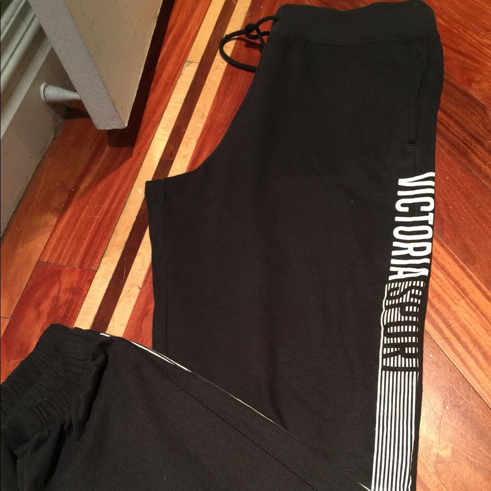 Victoria Sport Boyfriend Sweatpants